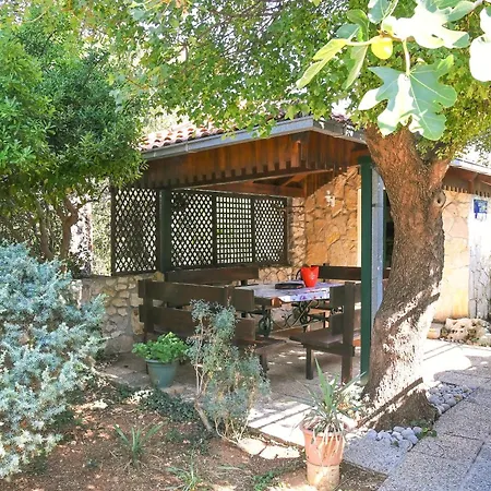 아파트 Apartmani Kraljevica *